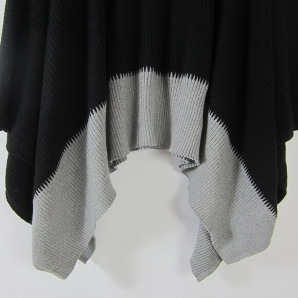 Lululemon On the Go Merino Wool Knit Poncho Sweater OS 1/4 Zip Ribbed Black Gray - Picture 3 of 10